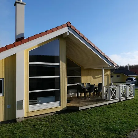 Spa-ferienhaus Mit Zwei Fluegeln アパート *